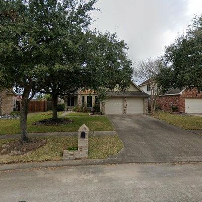 8807 Camber Brook Ct, Houston, TX 77089