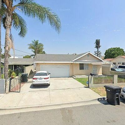 8833 Burton St, Bellflower, CA 90706