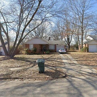 893 Parkhaven Ln, Memphis, TN 38111