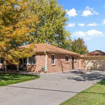 8995 Grandview Ave, Arvada, CO 80002