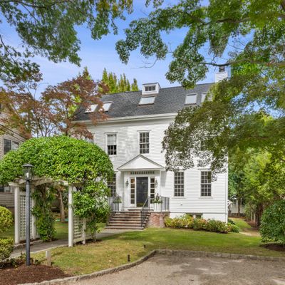 9 W End Ave, Old Greenwich, CT 06870