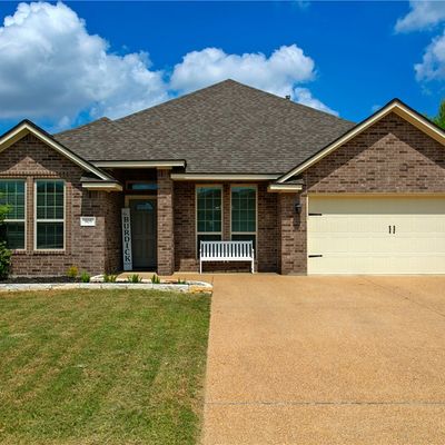 905 Dove Chase Ln, College Station, TX 77845