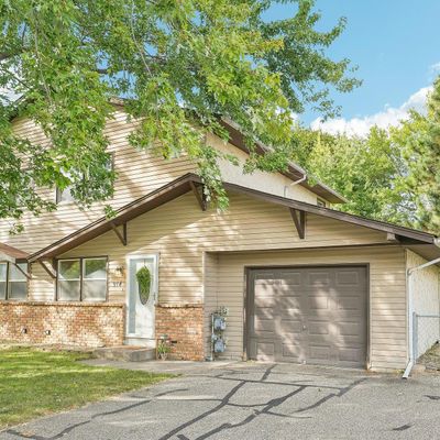 914 Ridge Dr Se, Saint Michael, MN 55376