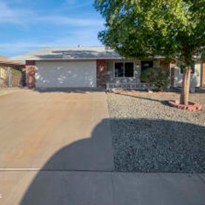 9206 W Hidden Valley Ln, Sun City, AZ 85351