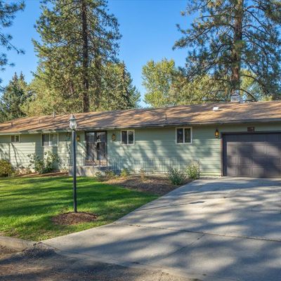 921 E Brooklawn Dr, Spokane, WA 99208