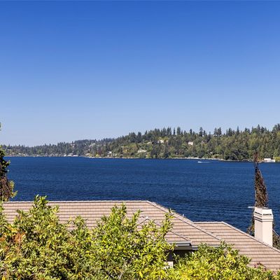 9212 Se 33 Rd Pl, Mercer Island, WA 98040