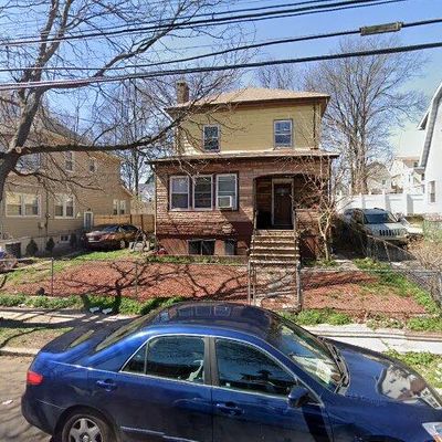 95 Pine Grove Ter #97, Newark, NJ 07106