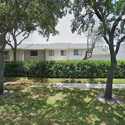 807 Riverside Dr, Greenacres, FL 33463