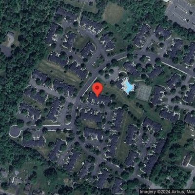 81 Violet Ct, Whitehouse Station, NJ 08889