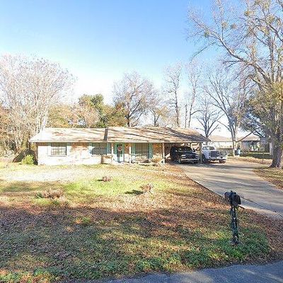 813 Nichols Dr, Winnsboro, LA 71295