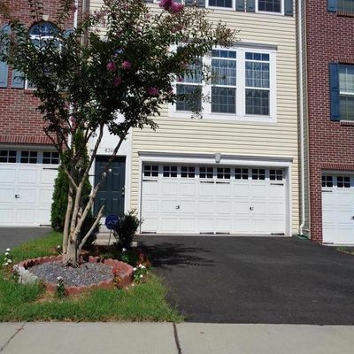 8346 Leighlex Ct, Manassas, VA 20111