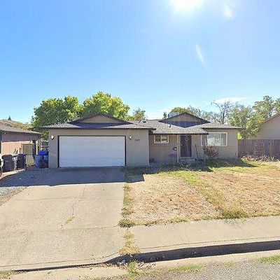 845 Hasvold Dr, Red Bluff, CA 96080