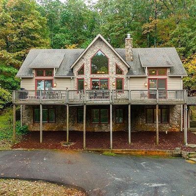 85 N Rock Tree Ln, Roseland, VA 22967