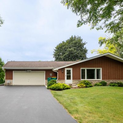 W202 N12135 Patricia Ln, Richfield, WI 53076