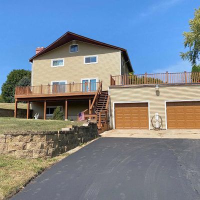 W5536 Hill Ln, Monroe, WI 53566