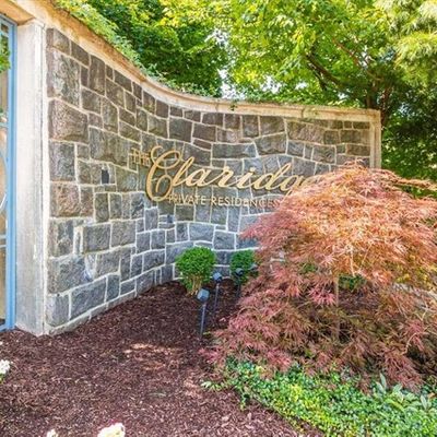 1 Claridge Dr #824, Verona, NJ 07044