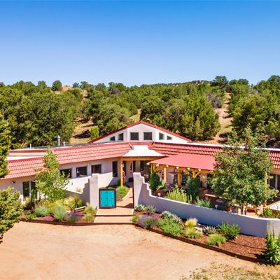 1 Sunlit Dr E, Santa Fe, NM 87508