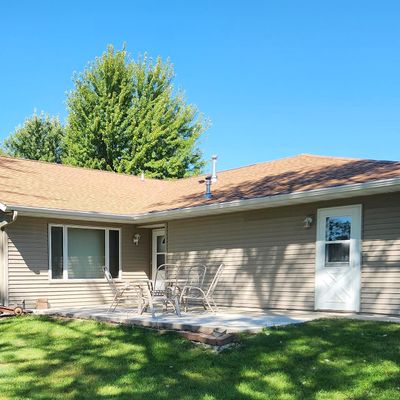 10 5 Th Ave Nw, Hayfield, MN 55940