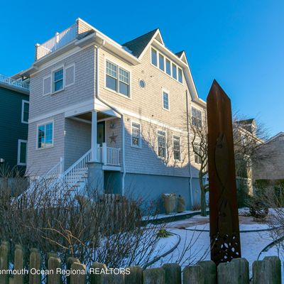 10 Shrewsbury Way, Sea Bright, NJ 07760