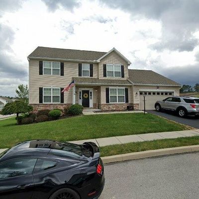 10 Thoroughbred Dr, York Haven, PA 17370