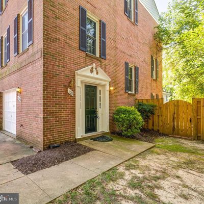 100 S Wise St, Arlington, VA 22204