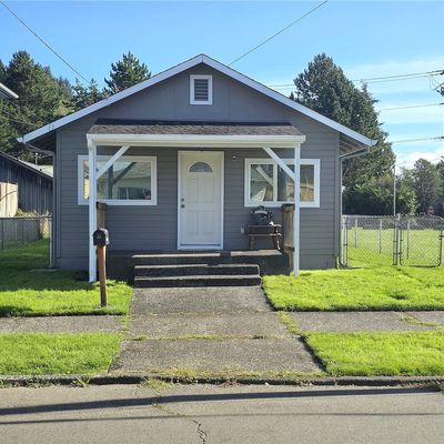 1003 E 1 St St, Aberdeen, WA 98520