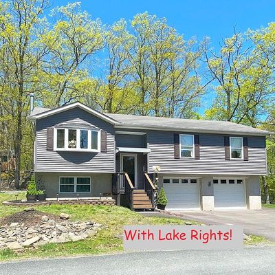 1009 Tennis Ln, Lake Ariel, PA 18436