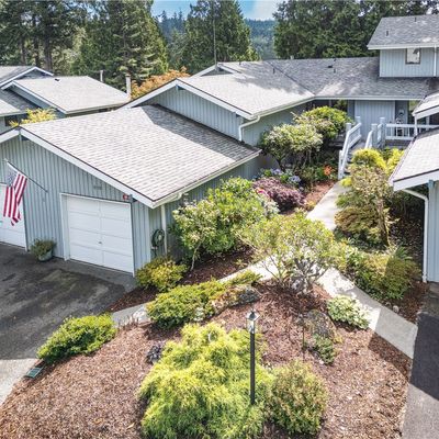 101 Highland Greens Drive, Port Ludlow, WA 98365