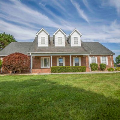 101 Legacy Dr, Madisonville, TN 37354