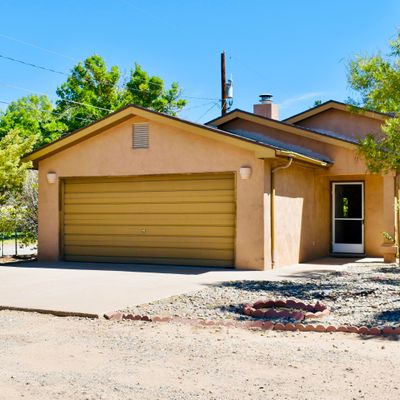 10116 1/2 2nd Street Nw, Albuquerque, NM 87114