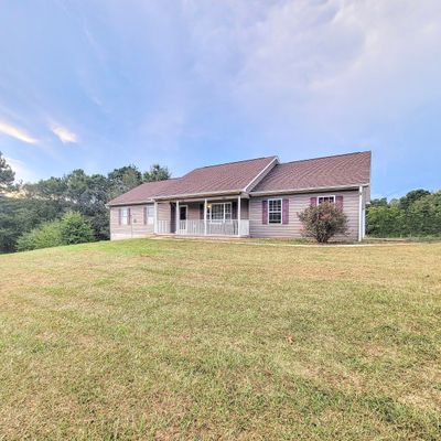 1012 Bexton Rd, Moreland, GA 30259