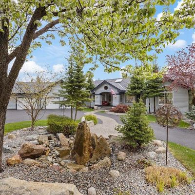 1015 S Green Ridge Dr, Liberty Lake, WA 99019