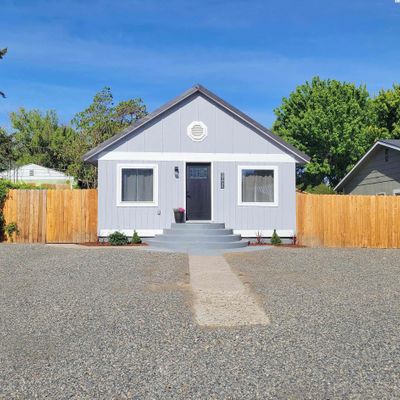 1023 Alice St., Prosser, WA 99340