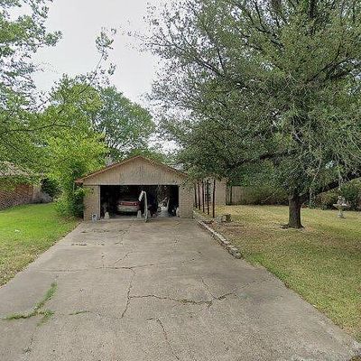 1024 Georgia St, Sulphur Springs, TX 75482