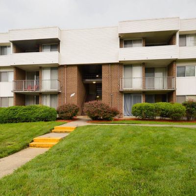 10249 Prince Pl #31 102, Upper Marlboro, MD 20774