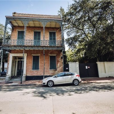 1025 St Louis Street, New Orleans, LA 70112