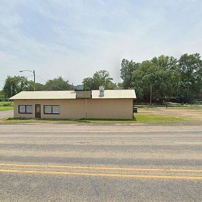 103 E State St, Omaha, TX 75571