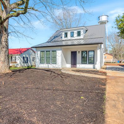 103 E Main St, Englewood, TN 37329