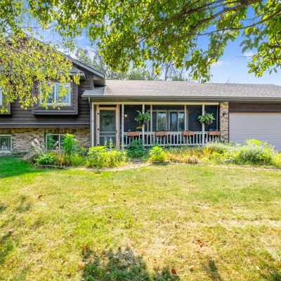 1030 Lantern Ln, Circle Pines, MN 55014