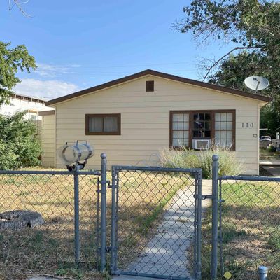 110 E Hickory Ave, Saratoga, WY 82331