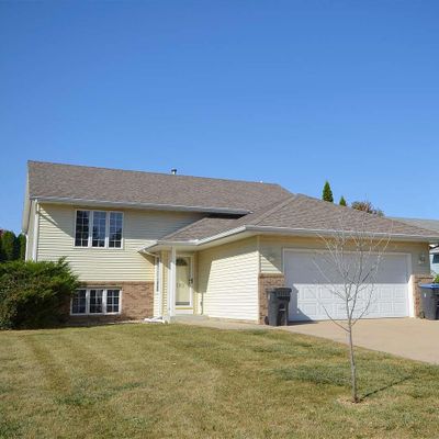 110 Heron Dr, Mankato, MN 56001