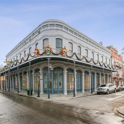 1100 Royal Street, New Orleans, LA 70116