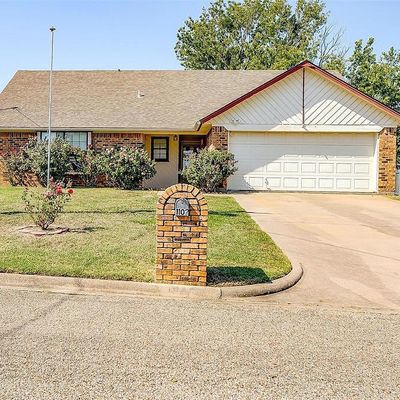 1102 Snowberry St, Cleburne, TX 76031