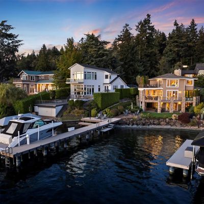 11027 Champagne Point Rd Ne, Kirkland, WA 98034