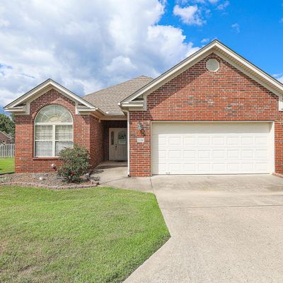 1104 Sunset Gardens, Bryant, AR 72022