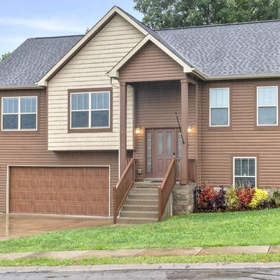 1107 Fuji Ln, Clarksville, TN 37040