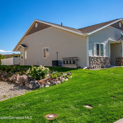 111 Angelica Cir, Parachute, CO 81635