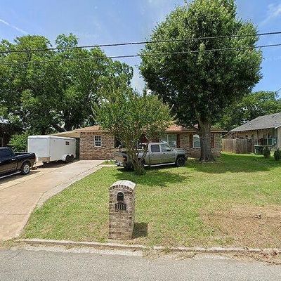 1111 E Cherry St, Sherman, TX 75090