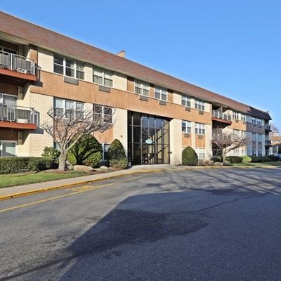 1111 River Road #B2, Edgewater, NJ 07020