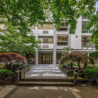 1120 Spring Street, Seattle, WA 98104